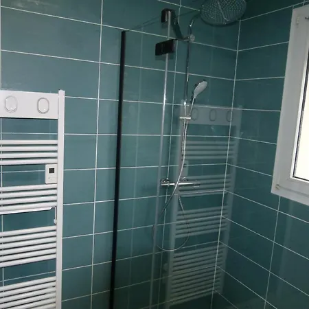 Semesterbostad Les Calicots